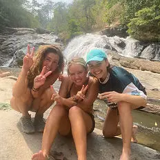 Group hike gallery 4